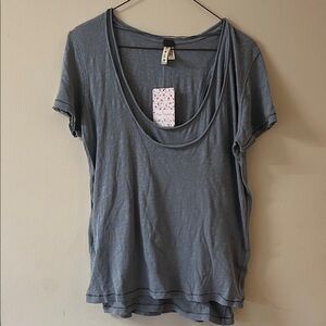 NWT We The Free Slate Gray Short Sleeve Tee